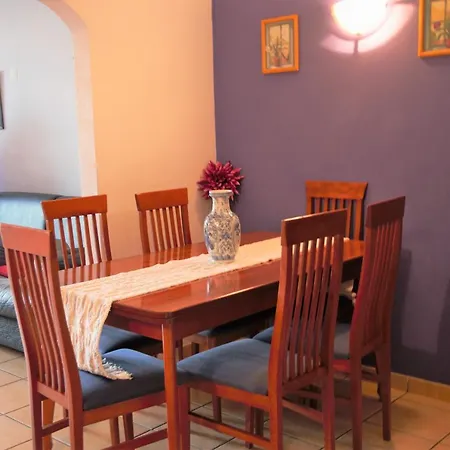 Apartamento Aqua-mar. A 200 Mts Da Praia Do Peneco Апартаменты
